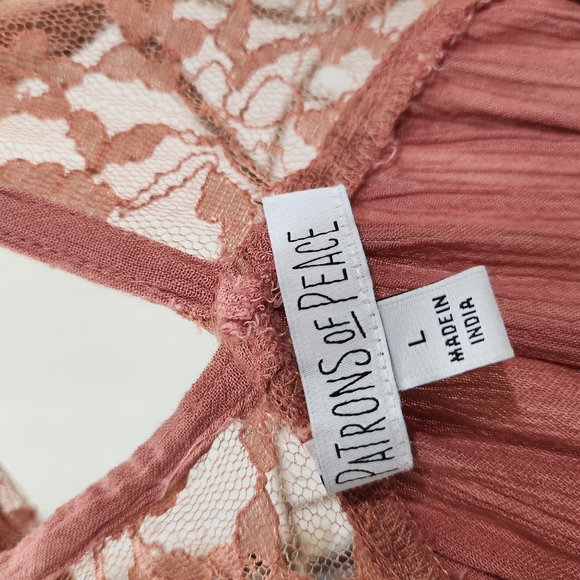 Patrons of Peace Dresses & Skirts - Patrons of Peace Lace Midi Dress in Dusty Rose